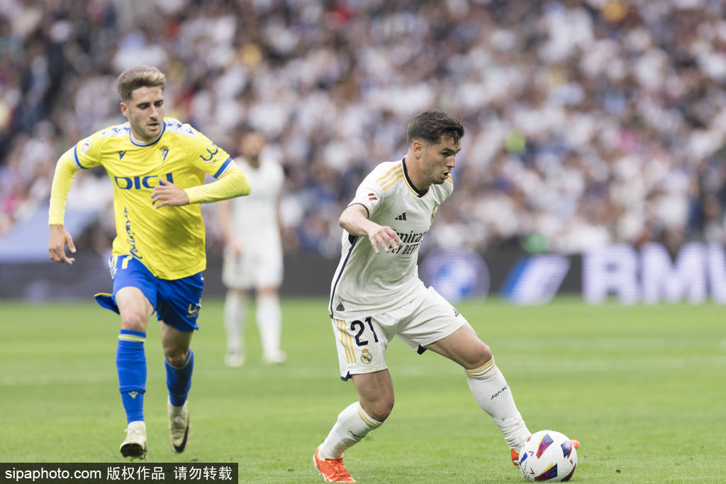 迫使对手压 迫使对手压