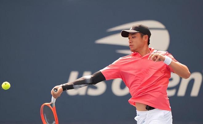 管理层坚持 管理层坚持