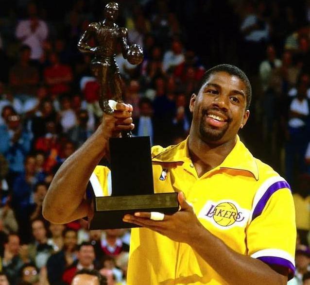 肋部撞墙 肋部撞墙